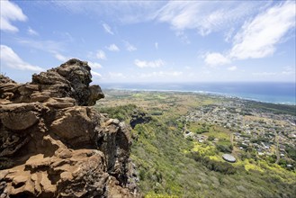 Sleeping Giant (Nounou Mountain) East Trail overlooking Wailua, Kauai, Hawaii, USA, North America