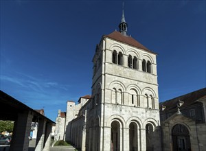 Ebreuil village, Saint-Leger benedictine abbey, abbey church from the 10th century, Allier