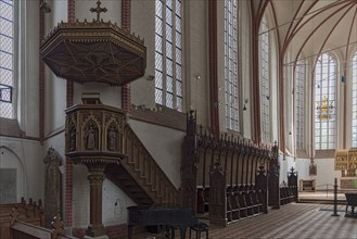 Pulpit and choir stalls 15th century, Bardowick Cathedral, Bardowick, Lower Saxony, Germany, Europe