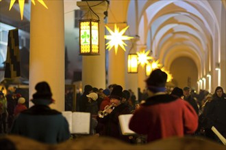 The nostalgic Christmas market in the stable yard of Dresden's Residence Palace also offers quiet