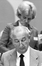 SPD election party conference in Essen on 09.06.1980. Volker Rohde, Antje Huber (behind), Germany,