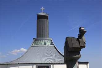 Christophorus Fountain by the sculptor Max Walter, St. Christophorus motorway church, Himmelkron,