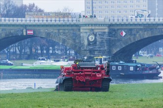 Shipwreck on the Elbe