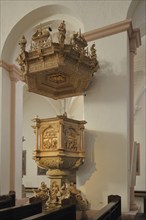 Interior view with pulpit of the Romanesque UNESCO Kiliansdom, St. Kilian, Cathedral, Würzburg,