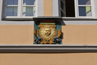 (© Sylvio Dittrich +49 1772156417) Naumburg, façade detail of the old town centre