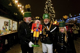 Striezelmarkt, which has been organised since 1434, is the oldest Christmas market in Germany and