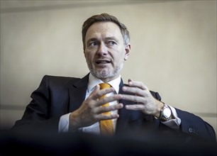 Christian Lindner (FDP), Bundesminister der Finanzen, aufgenommen waehrend eines Interviews im