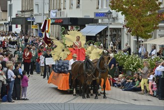 The Wine Queen of Affental at the festival parade of Zwetschgenfest, plums festival, Bühl, Baden,