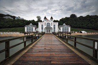 Sellin pier, deserted, rainy weather on the Baltic Sea, long exposure, Baltic resort Sellin, Rügen