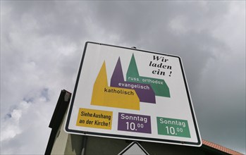 Signpost for churches, Protestant, Catholic and Orthodox, Bischofsheim, Bischofsheim an der Rhön,