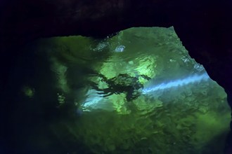 Divers in the Marie Louise Stolln visitor mine