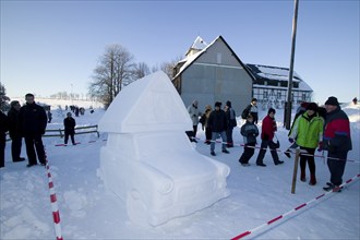 Snow sculpture competition Hermsdorf