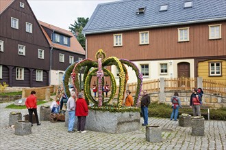 Hinterhermsdorf Easter fountain