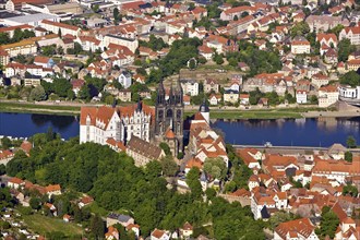 The castle hill of Meissen with the bishop's palace, Albrechtsburg castle and cathedral on the