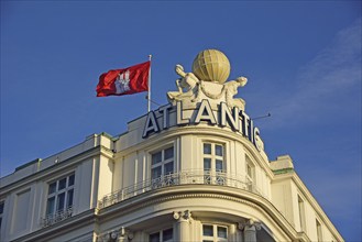 Europe, Germany, Hamburg, Outer Alster Lake, View to Hotel Atlantic, Facade decoration with globe,