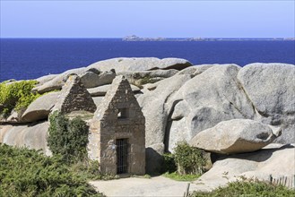 17th century gunpowder magazine along the Côte de granit rose, Pink Granite Coast at Ploumanac'h,