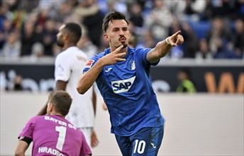 Goal celebration Mergin Berisha TSG 1899 Hoffenheim (10) Disappointment for Jonathan Tah Bayer 04