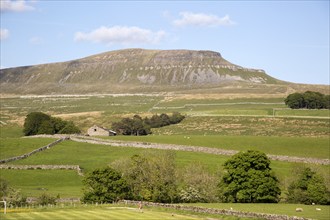 Carboniferous limestone scenery Pen Y Ghent, Yorkshire Dales national park, England, UK from Horton