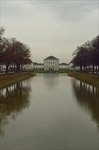 Europe, Germany, Bavaria, Munich, Nymphenburg Palace, Palace Canal and Palace in Autumn, Hamburg,