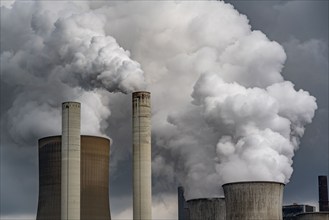 Lignite-fired power plant, RWE Power AG Niederaussem power plant, Bergheim, North Rhine-Westphalia,