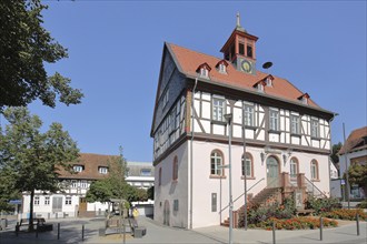 Old town hall, historic half-timbered house built in 1498, market square, Bad Vilbel, Wetterau,