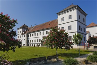 Meßkirch Castle, Castle of the Counts of Zimmern, Zimmern Castle, regular four-wing castle complex,