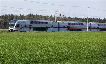 A double-decker Intercity of the Deutsche Bahn, Ludwigsfelde, 21 04 2023