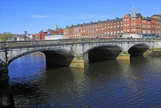 Bridge over River Lee, City of Cork, County Cork, Ireland, Irish Republic, Europe