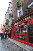 The Temple Bar traditional pub, city of Dublin, Ireland, Irish Republic, Europe