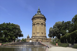 The Mannheim water tower in summer