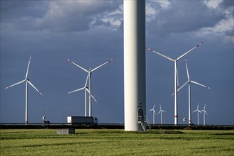 RWE Windpark Jüchen A44n, Garzweiler wind farm, at the Garzweiler opencast lignite mine, on the A44