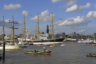 Europe, Germany, Hanseatic City of Hamburg, harbour, Elbe, arrival parade of the restored