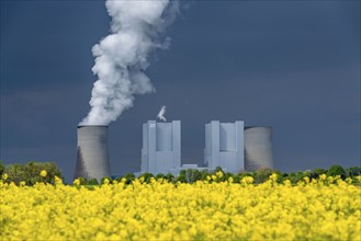 Neurath lignite-fired power station, near Grevenbroich, RWE Power AG, storm clouds over the Rhenish