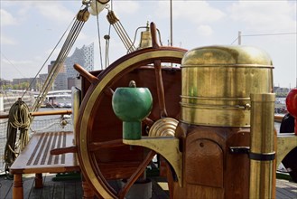 Europe, Germany, Hamburg, Elbe, museum ship, windjammer Rickmer Rickmers, view of steering wheel