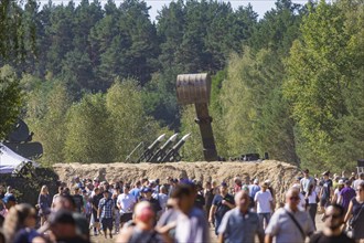 The Oberlausitz military training area opened its Tor tor to thousands of visitors for the Open Day