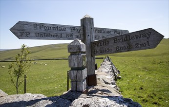 Pennine Way long distance footpath signpost, Yorkshire Dales national park, England, UK