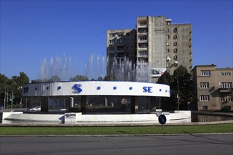 City centre, fountain at Piata I.C. Bratianu, roundabout, Romania, Banat, Timisoara, Timisoara,