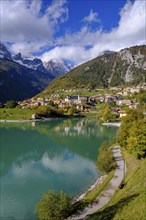 Molveno Lake, Lago di Molveno, Trentino, Italy, Europe