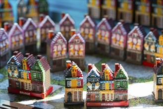 Flemish houses as souvenirs in miniature form, house, row of houses, souvenir, architecture,