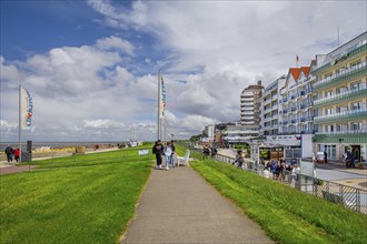 Dike promenade with hotels in the district of Duhnen, North Sea spa town of Cuxhaven, North Sea