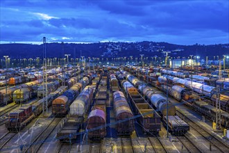 The Hagen-Vorhalle marshalling yard, one of the 9 largest in Germany, is located on the