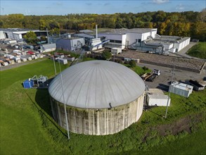 Biogas storage, pipelines of the Reterra biogas plant, biogas is produced in a fermenter over a