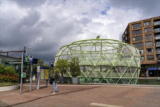 The Fiestappel, bicycle car park for over 900 bicycles, in a stylised apple shape, in Alphen aan