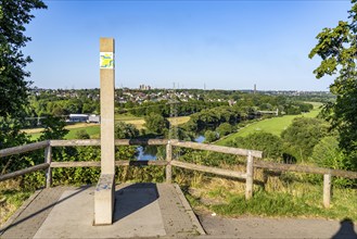 Viewpoint of the Essener Aussichten, view into the Ruhr valley near Essen-Horst, to the east, on