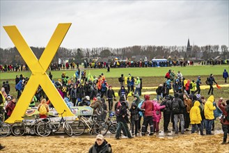 Demonstration against the demolition of the lignite village of Lützerath, from the village of