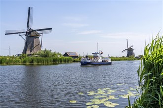 Kinderdijk, 18 windmills that were supposed to pump the water out of the polders in order to