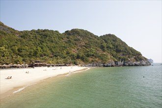 Cat Co Beach and the karst rocks of Lan Ha Bay, Cat Ba Island, Halong Bay, Vietnam, Asia