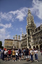 Europe, Germany, Bavaria, state capital Munich, City, Marienplatz, many tourists, New Town Hall,