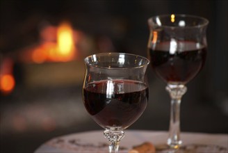 Red wine in glasses, nutrition, food, alcohol, food culture, open fire, romance