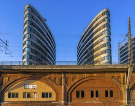 Evening sun, high-rise buildings of the BVG customer centre on Holzmarktstraße,